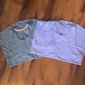 Set of 2 Old Navy Active Tanks